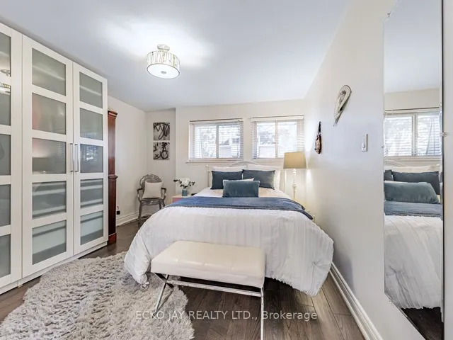 Additional property image - 90 George Henry Blvd Unit 17
