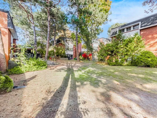 Additional property image - 90 George Henry Blvd Unit 17