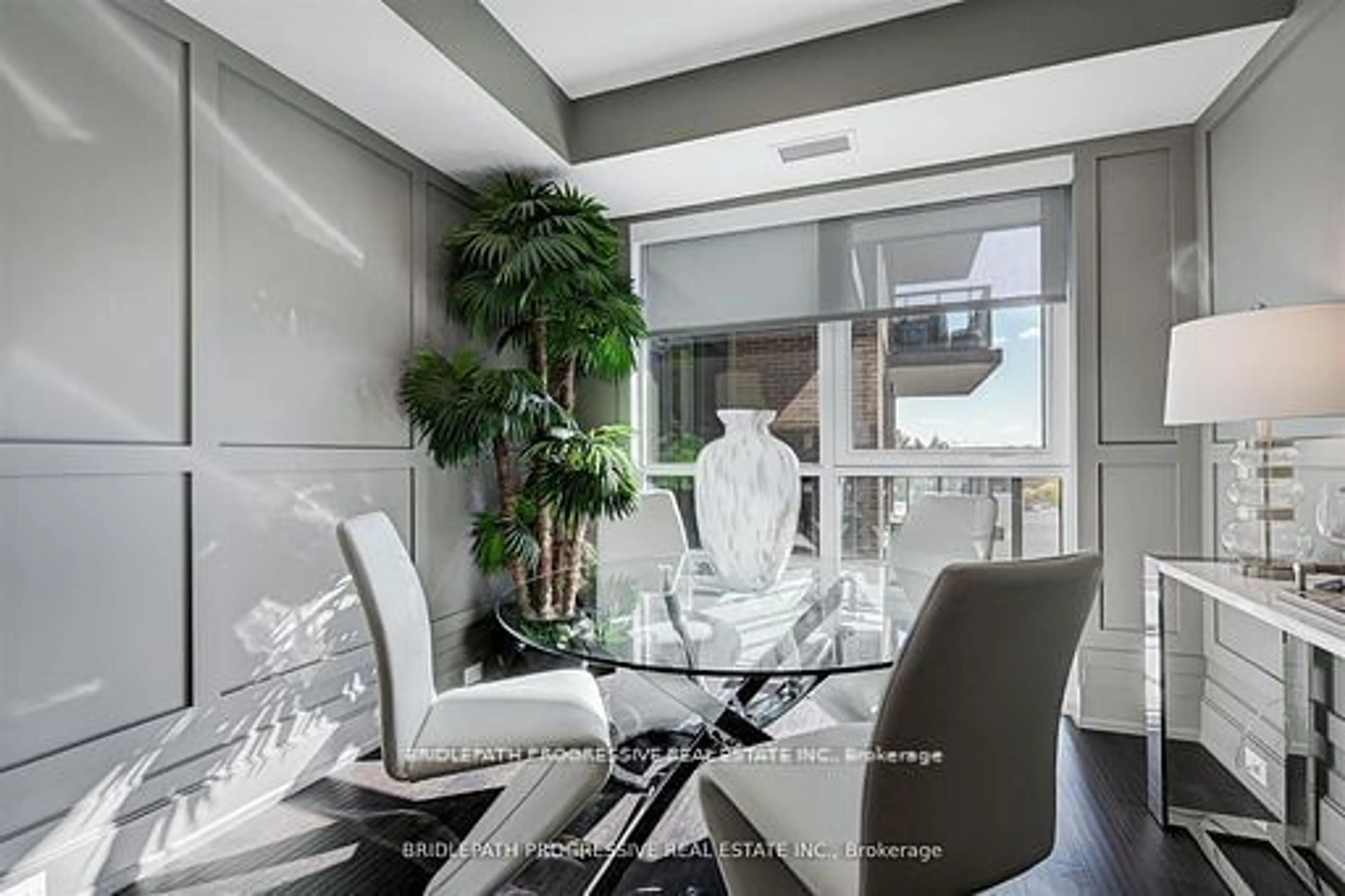 Dining room, ceramic/tile floor for 3 Southvale Dr #401, Toronto Ontario M4G 1G2