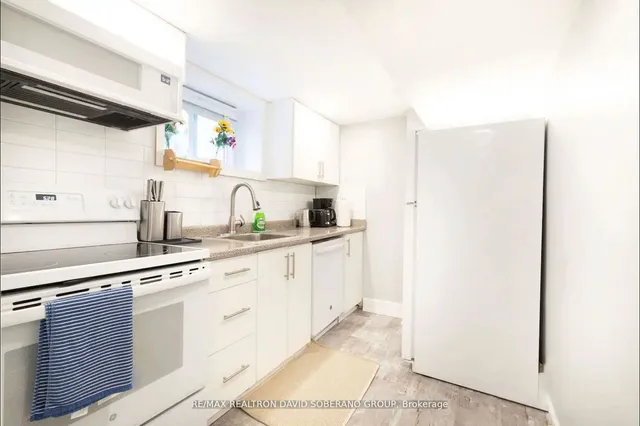 Additional property image - 55 Raeburn Ave