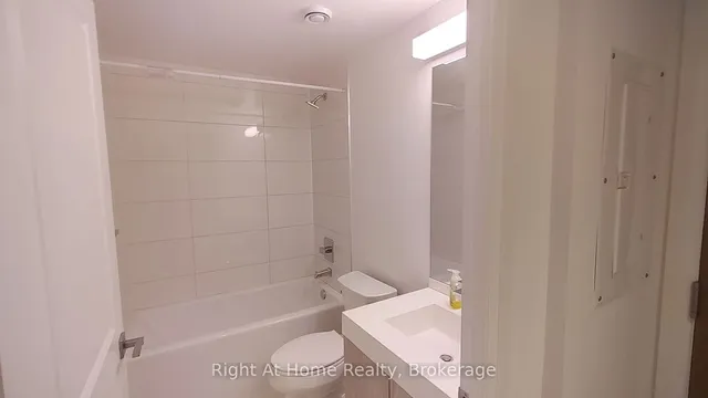 Additional image 8 of 251 Jarvis St Unit 1818