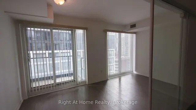 Additional image 21 of 251 Jarvis St Unit 1818