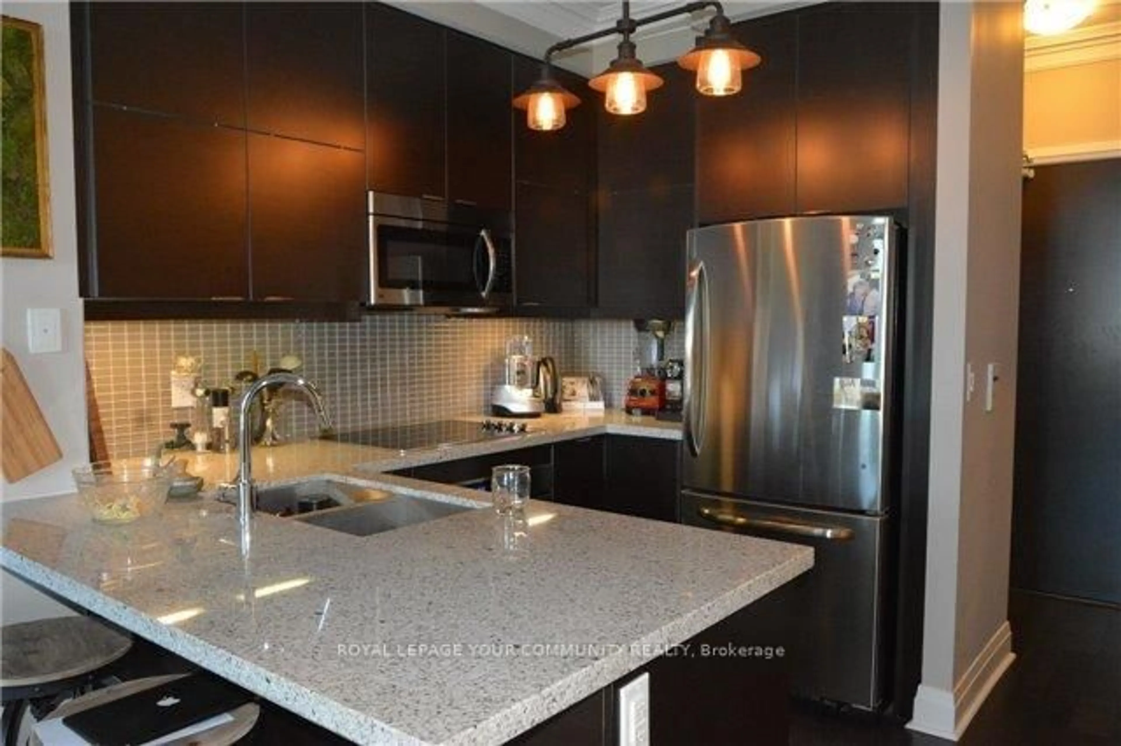 Contemporary kitchen, ceramic/tile floor for 399 Spring Garden Ave #502, Toronto Ontario M2N 3H6