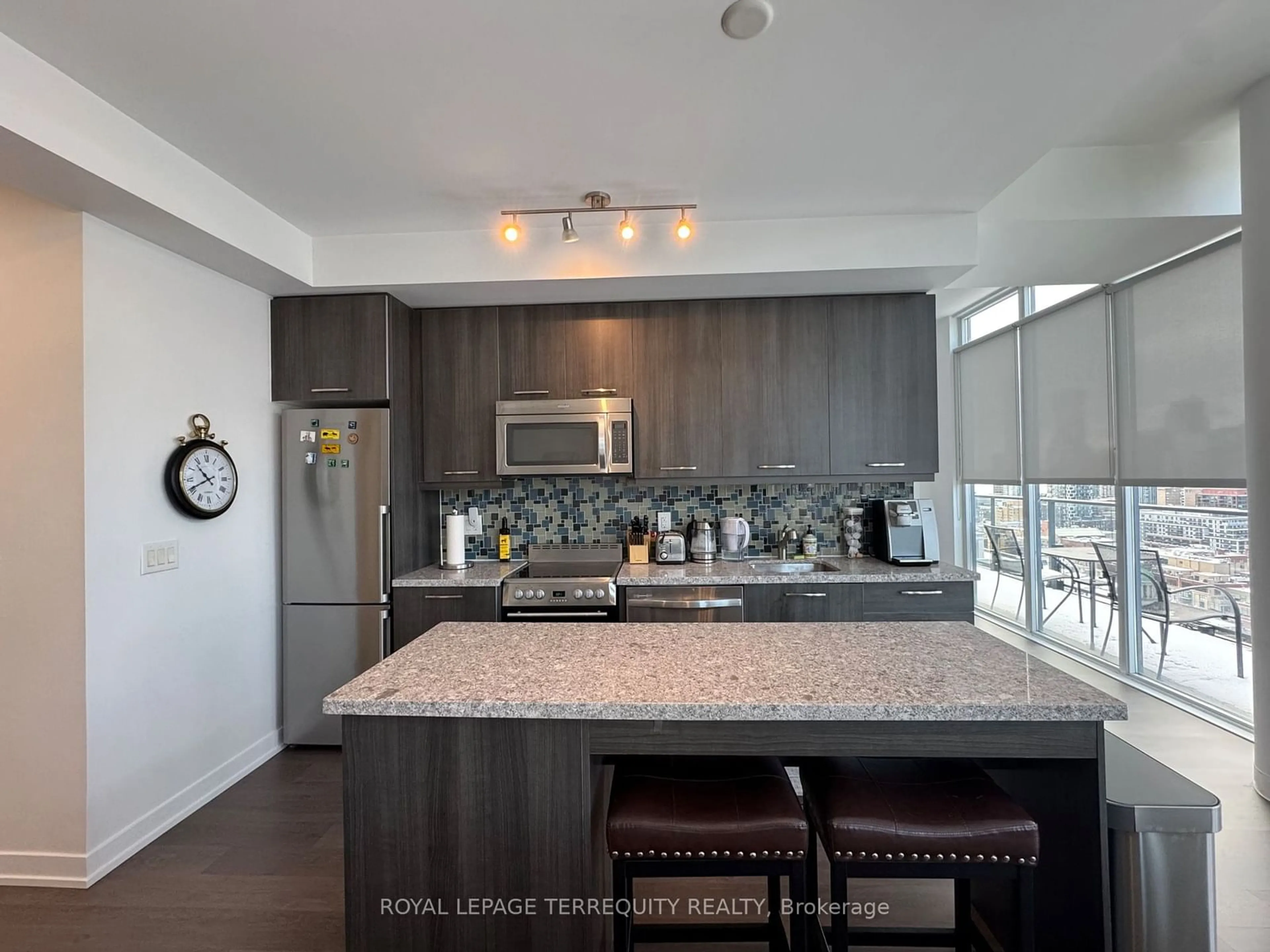 Contemporary kitchen, unknown for 105 George St #Lph-09, Toronto Ontario M5A 0L4