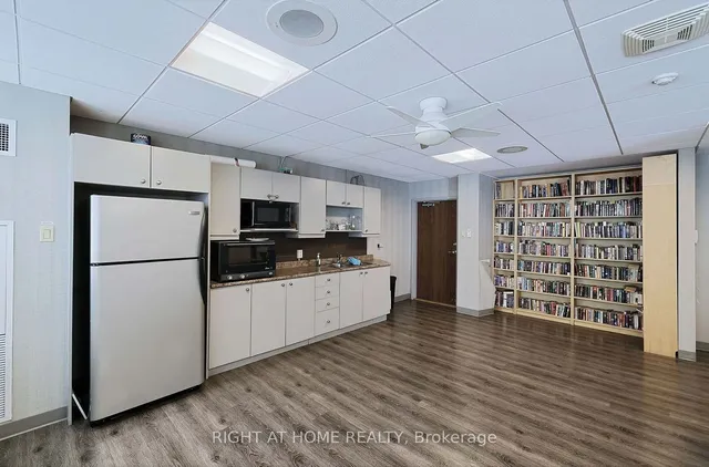Additional image 4 of 133 Torresdale Ave Unit 2205