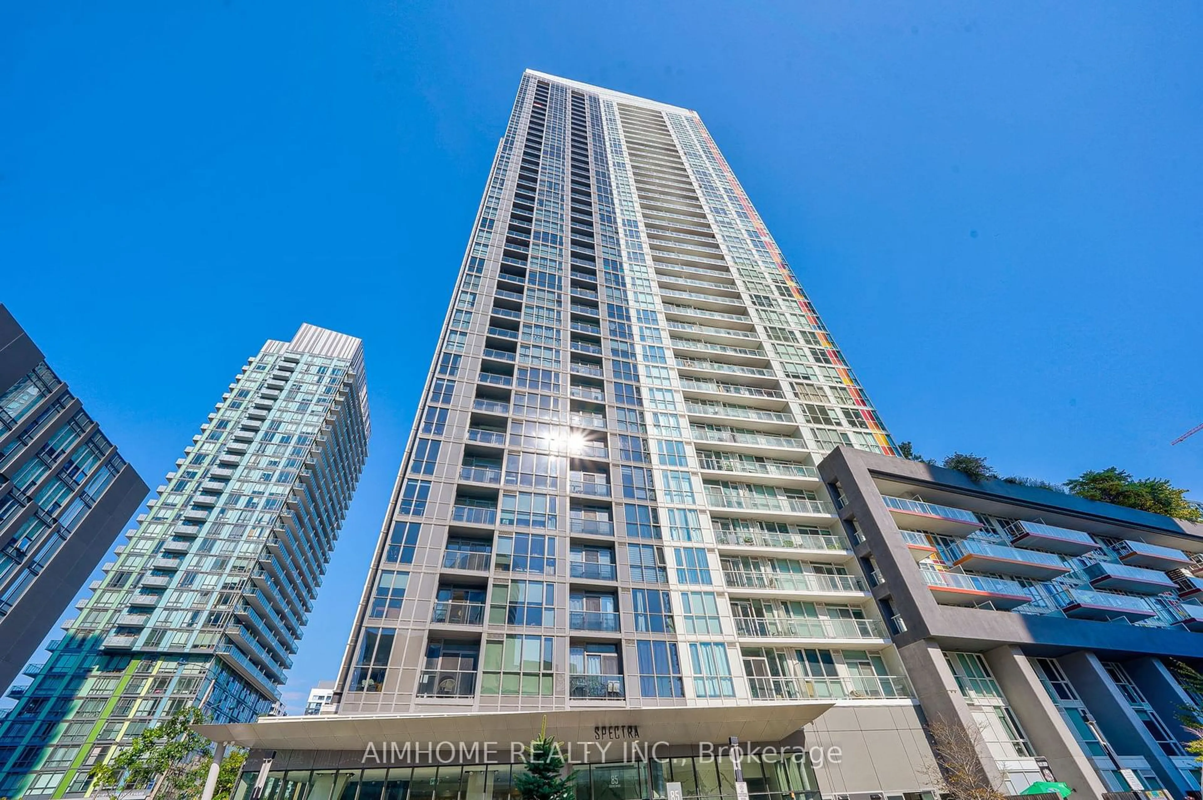 Unknown for 85 Queens Wharf Rd #906, Toronto Ontario M5V 0J9