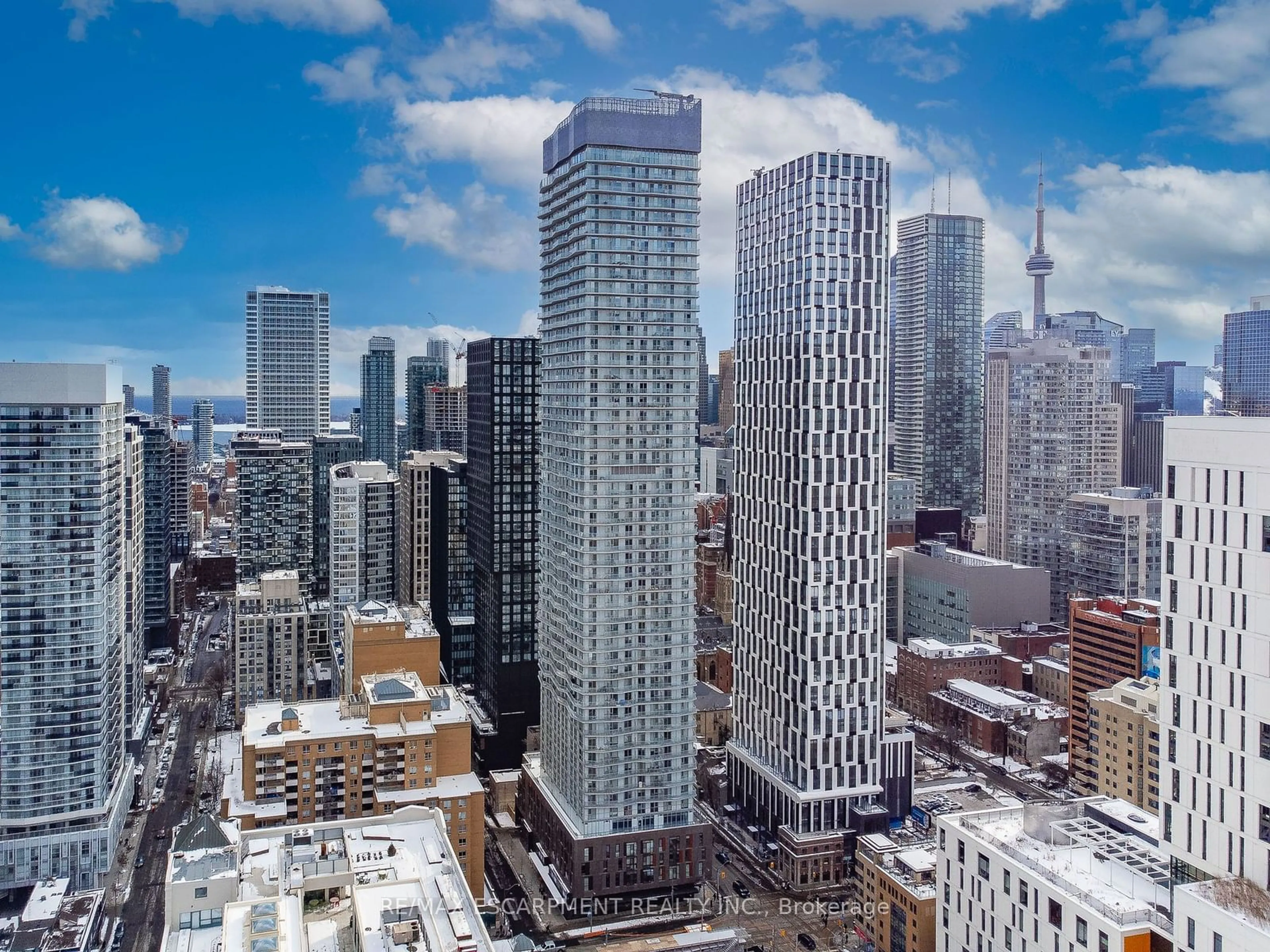 A pic from outside/outdoor area/front of a property/back of a property/a pic from drone, city buildings view from balcony for 100 Dalhousie St #3001, Toronto Ontario M5B 0C7