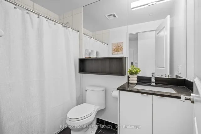 Additional property image - 100 Dalhousie St Unit 3001