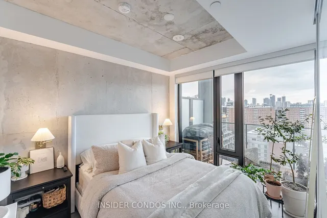 Additional property image - 55 Ontario St Unit 1402