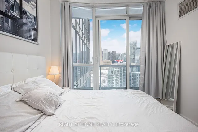 Additional image 18 of 208 Queens Quay Unit 2113
