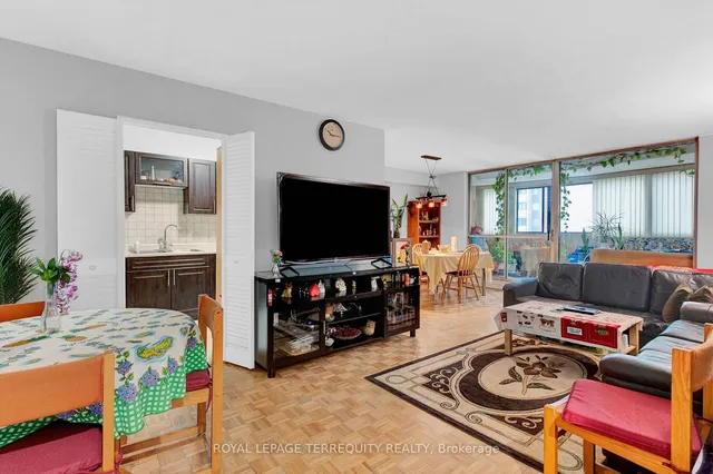 Additional property image - 1 Massey Sq Unit 2419