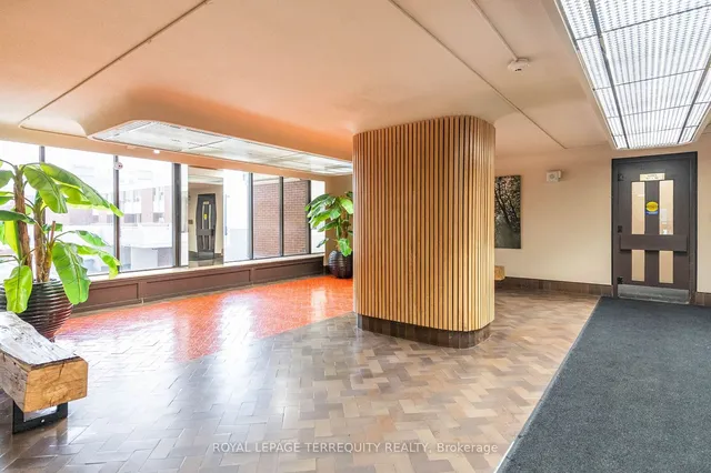 Additional property image - 1 Massey Sq Unit 2419