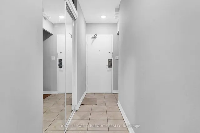 Additional property image - 1 Massey Sq Unit 2419