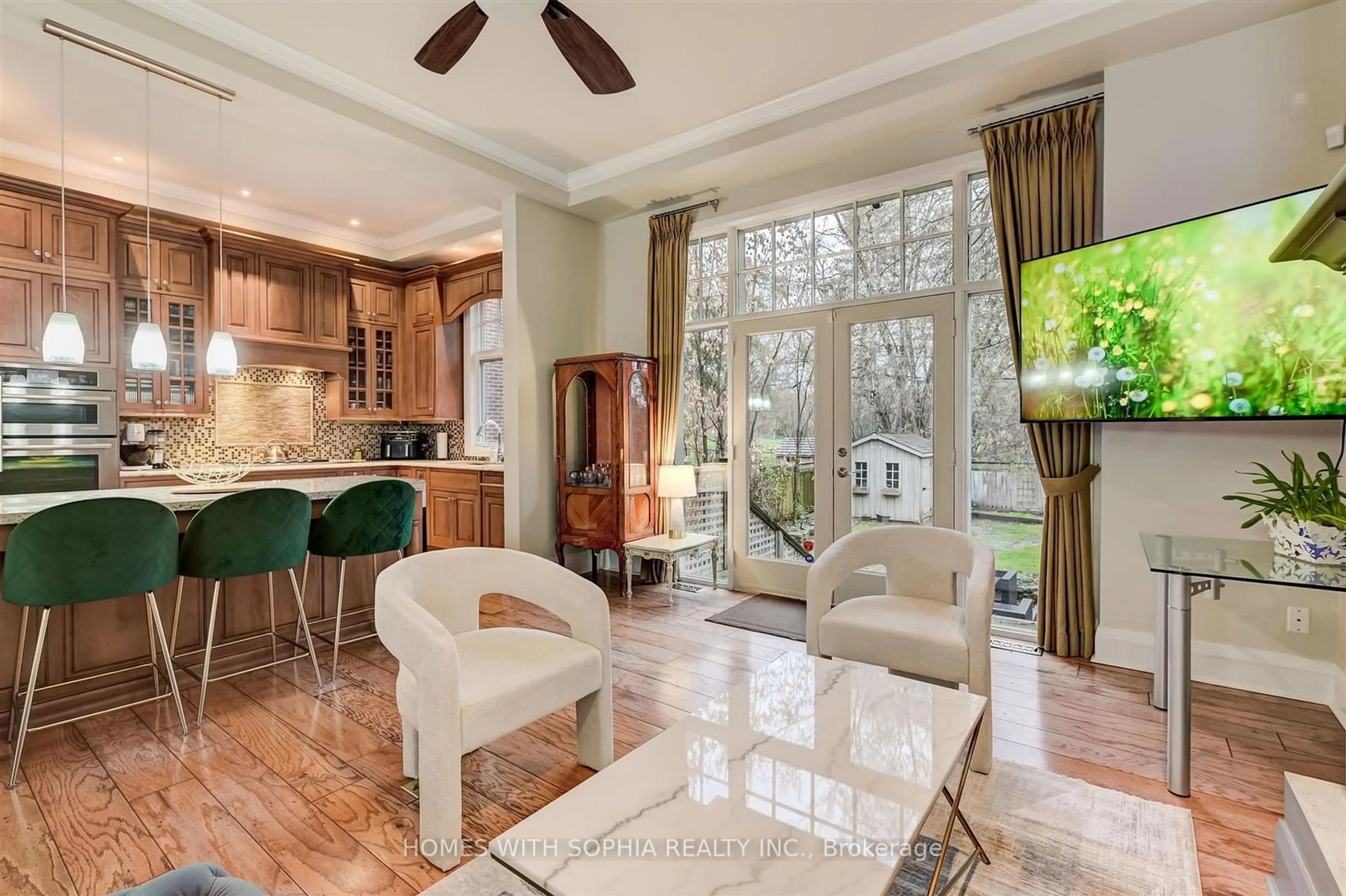 Open concept kitchen, ceramic/tile floor for 162 Glenvale Blvd, Toronto Ontario M4G 2W3