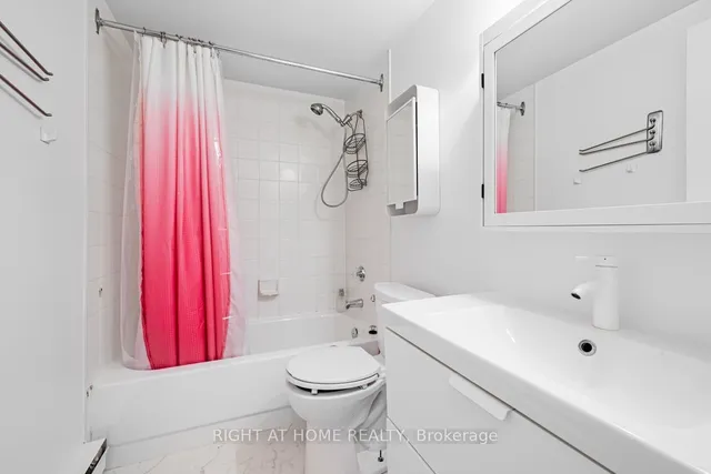 Additional image 8 of 25 Grenville St Unit 405