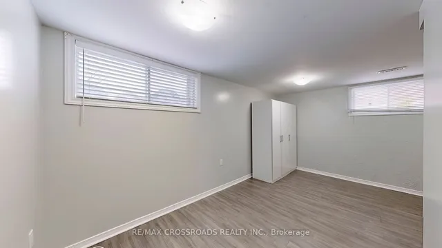Additional property image - 260 Connaught Ave