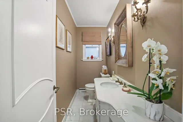 Additional property image - 70 Ridelle Ave