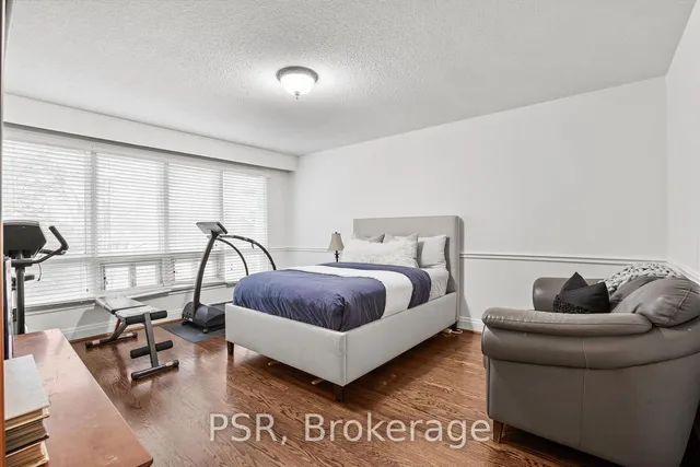 Additional property image - 70 Ridelle Ave