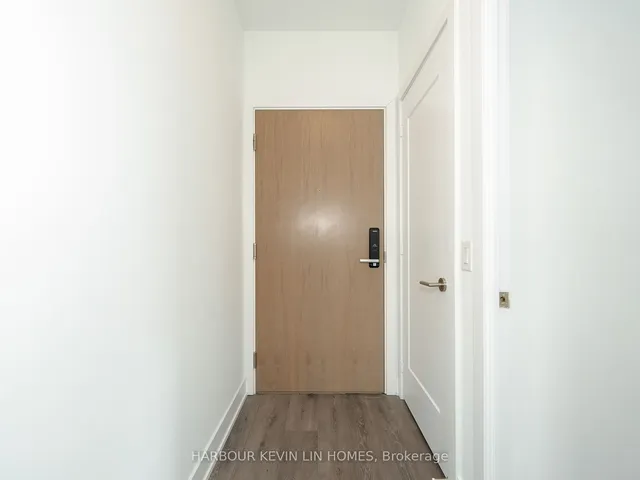 Additional property image - 575 Bloor St Unit 2703