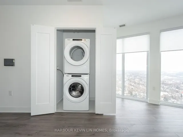 Additional property image - 575 Bloor St Unit 2703