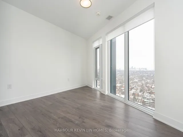 Additional property image - 575 Bloor St Unit 2703