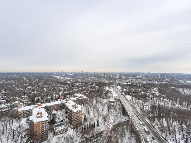 Additional property image - 575 Bloor St Unit 2703