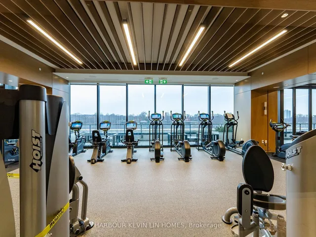 Additional property image - 575 Bloor St Unit 2703