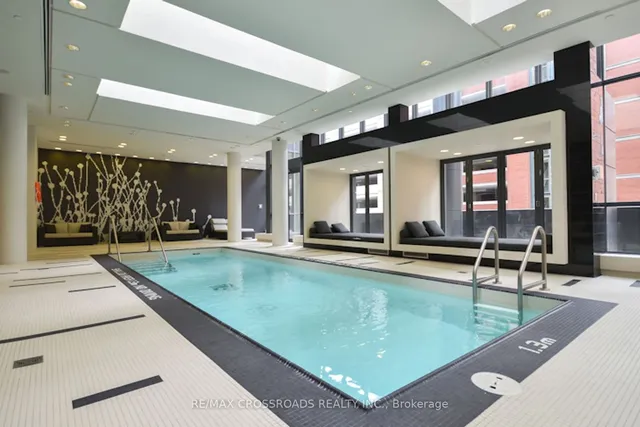 Additional property image - 770 Bay St Unit 1507