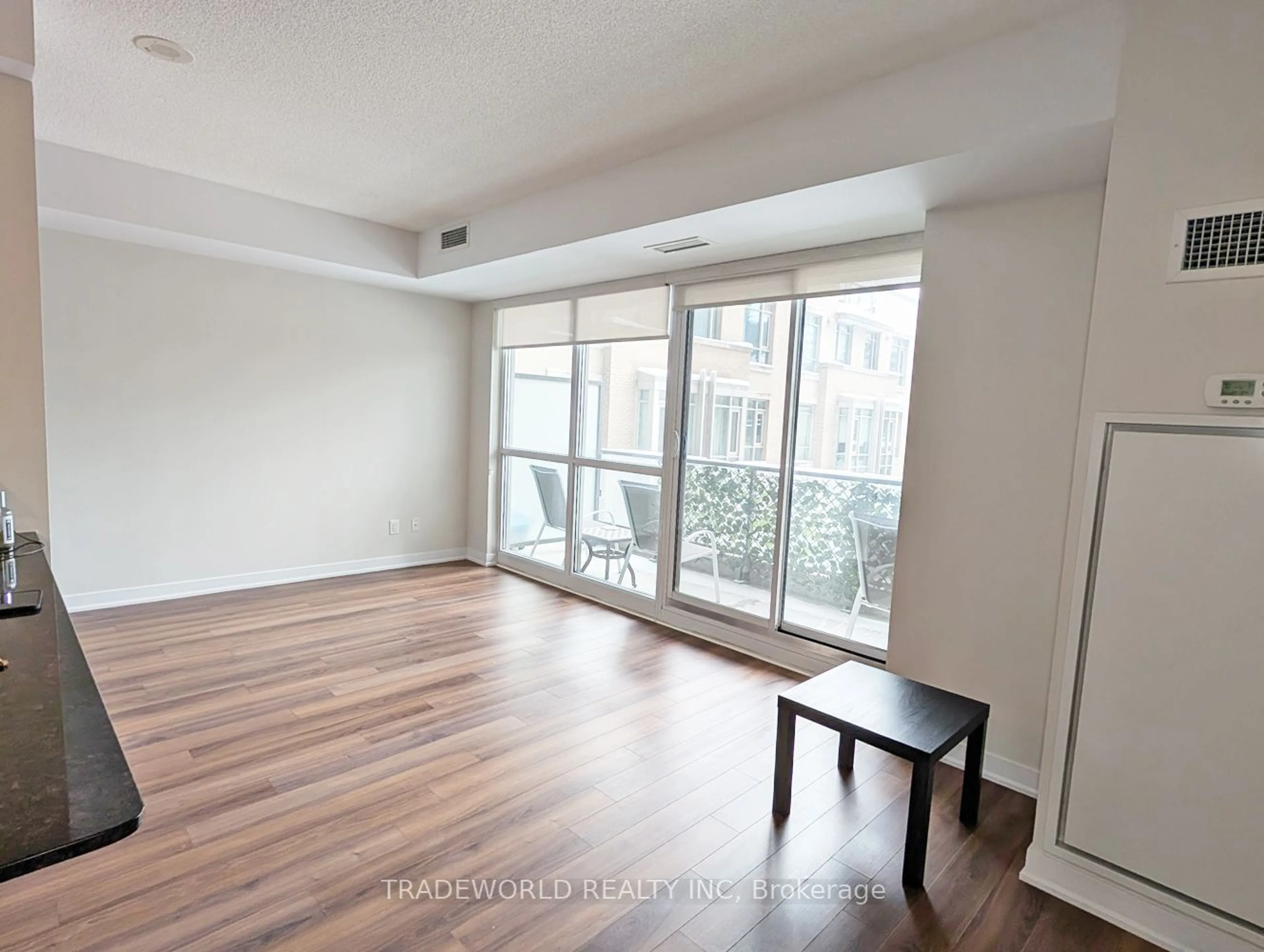 A pic of a room for 60 Berwick Ave #207, Toronto Ontario M5P 1H1