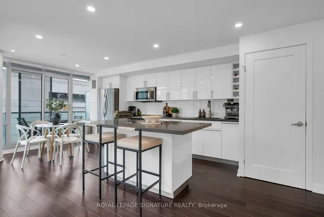 Additional property image - 81 Navy Wharf Crt Unit 1212