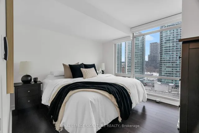 Additional property image - 81 Navy Wharf Crt Unit 1212