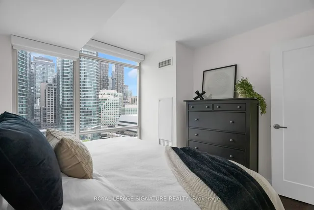 Additional property image - 81 Navy Wharf Crt Unit 1212