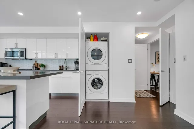 Additional property image - 81 Navy Wharf Crt Unit 1212