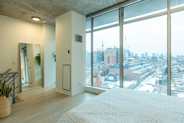 Additional property image - 301 Markham St Unit PH 806