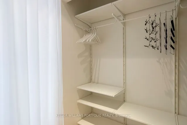 Additional property image - 301 Markham St Unit PH 806