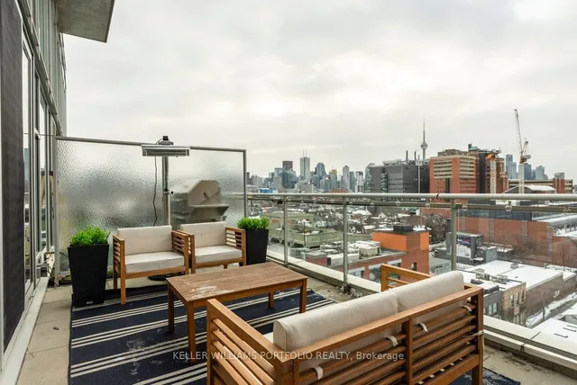 Additional property image - 301 Markham St Unit PH 806