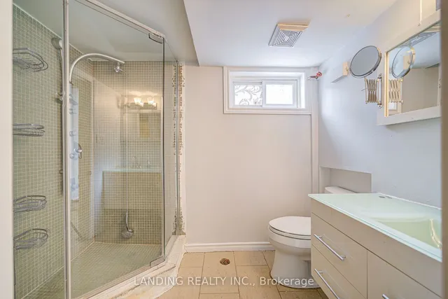 Additional property image - 61 Kingslake Rd