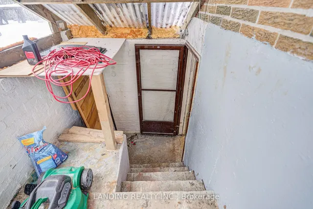 Additional property image - 61 Kingslake Rd