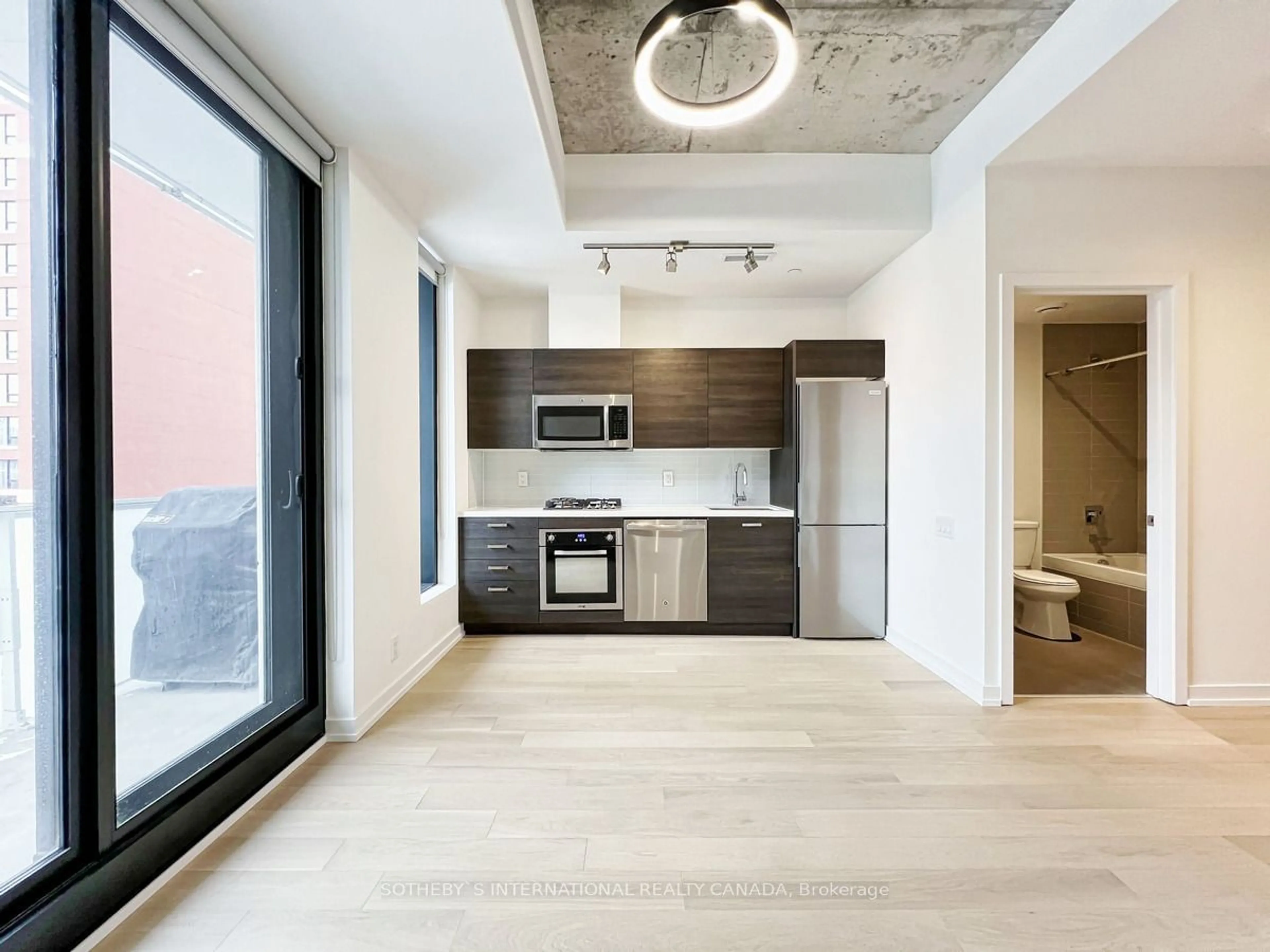 Open concept kitchen, unknown for 11 Charlotte St #606, Toronto Ontario M5V 0M6