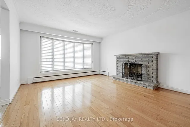 Additional property image - 15 Comet Crt