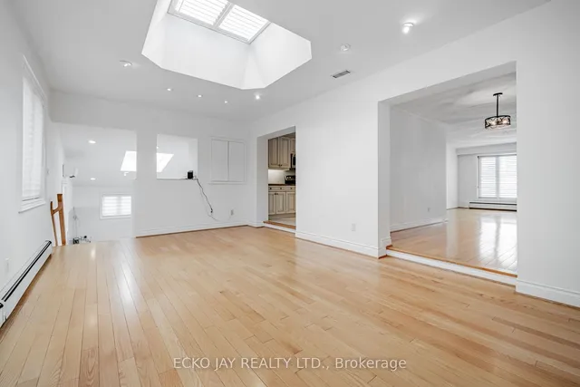 Additional property image - 15 Comet Crt