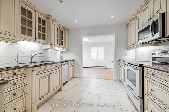 Additional property image - 15 Comet Crt