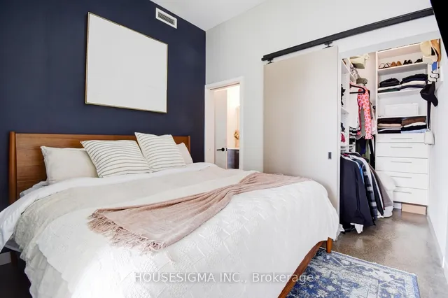 Additional property image - 569 King St Unit 506