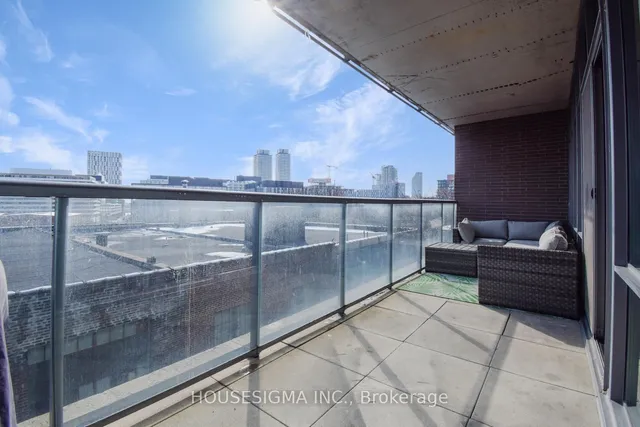 Additional property image - 569 King St Unit 506