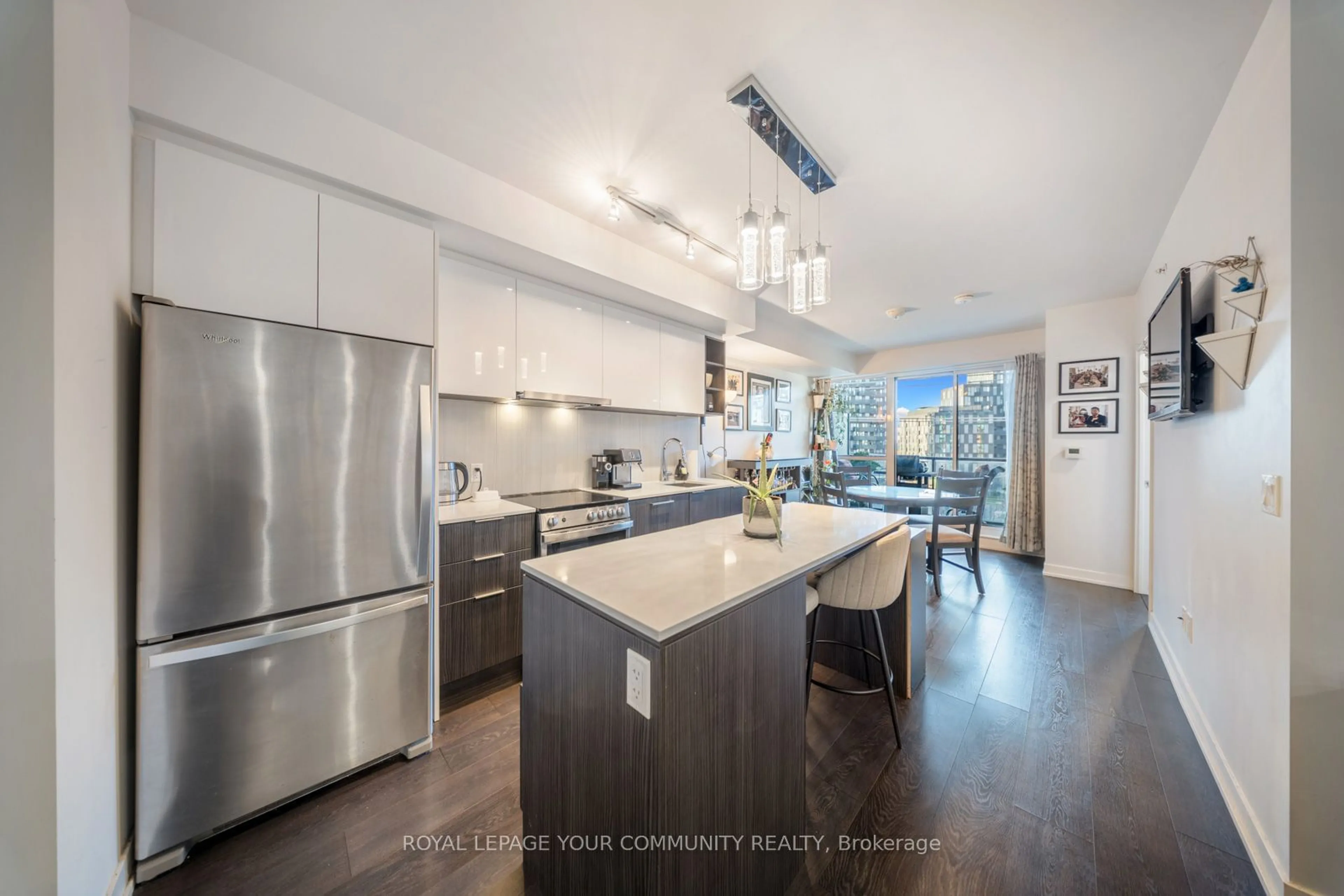 Open concept kitchen, unknown for 31 Tippett Rd #555, Toronto Ontario M3H 0C8