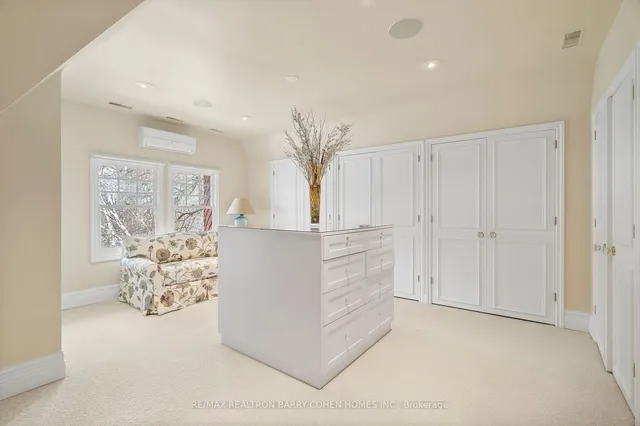 Additional property image - 10 Pine Hill Rd