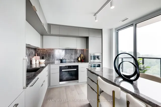 Additional property image - 185 Alberta Ave Unit 907
