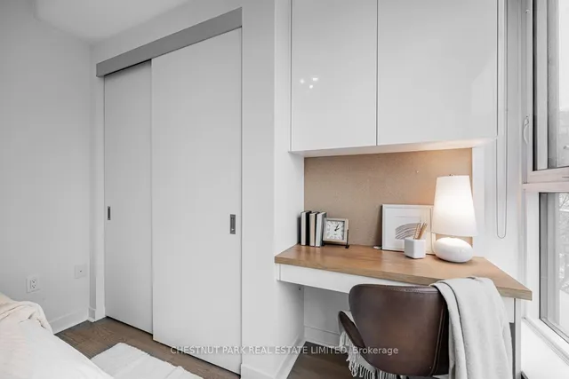 Additional property image - 501 Adelaide St Unit 610