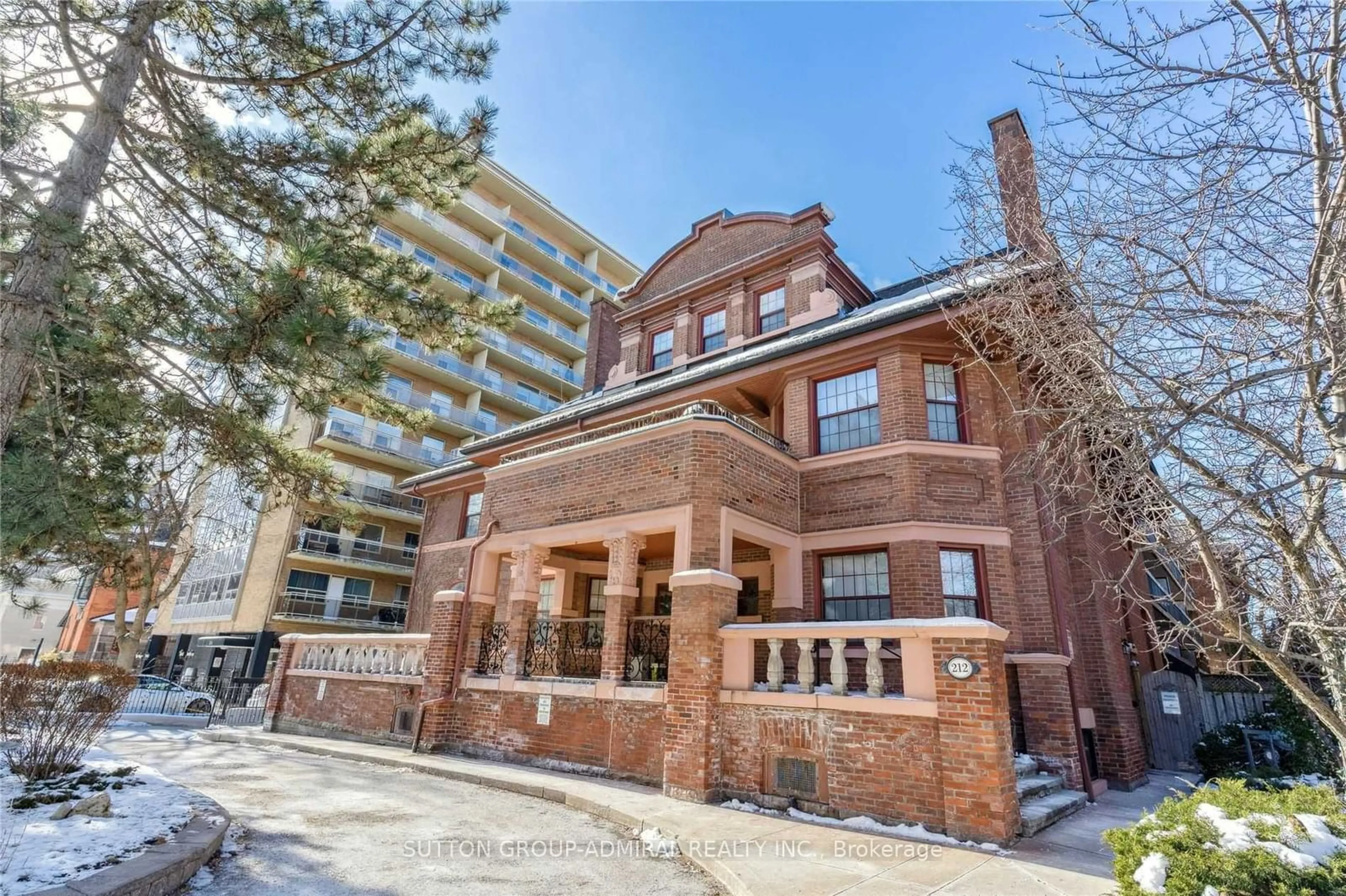 Home with brick exterior material, street for 212 St George St #302, Toronto Ontario M5R 2N5