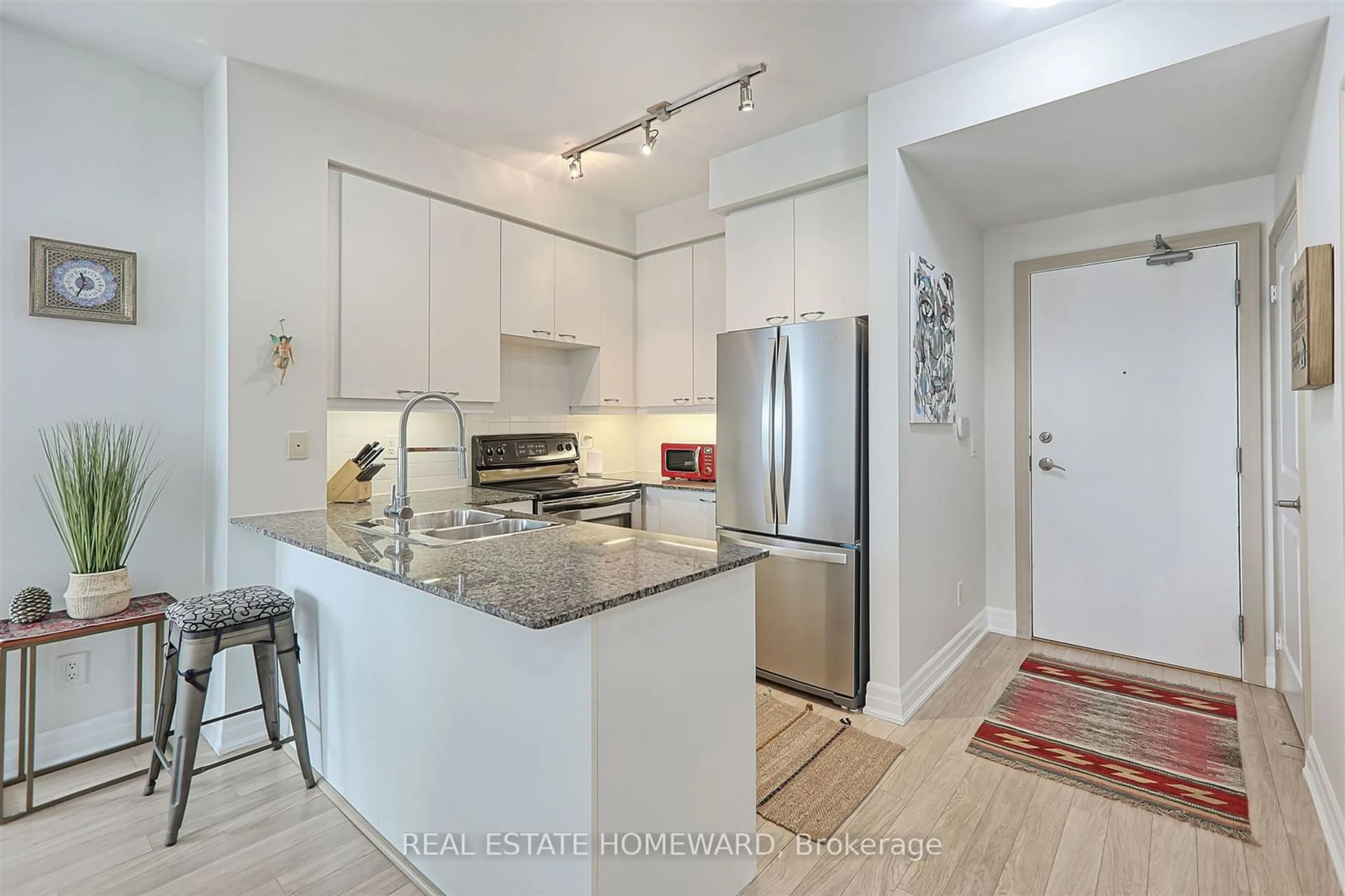 Open concept kitchen, unknown for 500 St Clair Ave #507, Toronto Ontario M6C 1A8